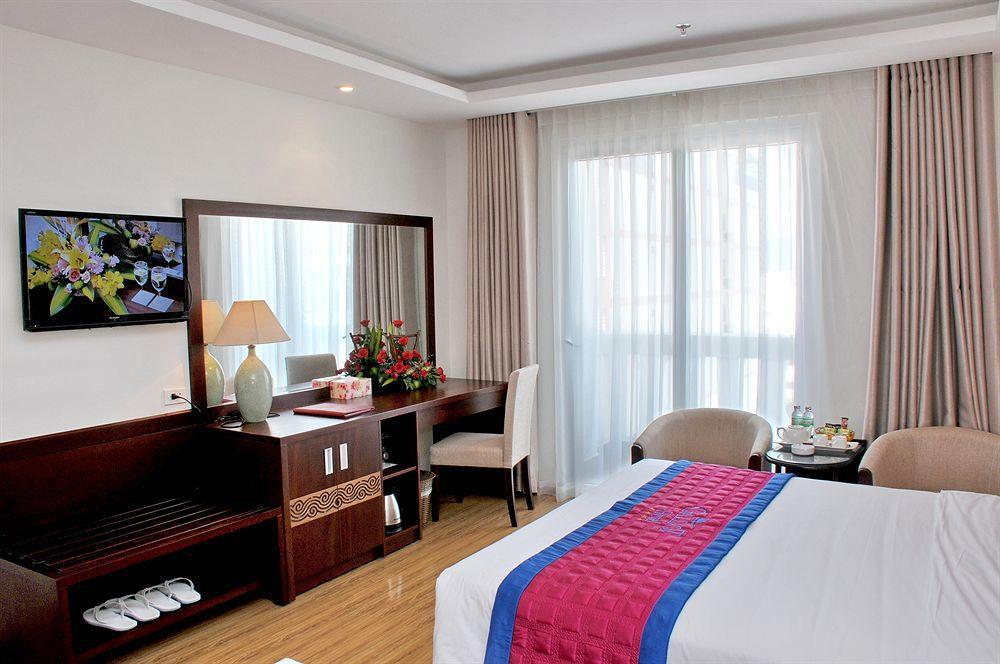 Galliot Hotel Nha Trang Buitenkant foto