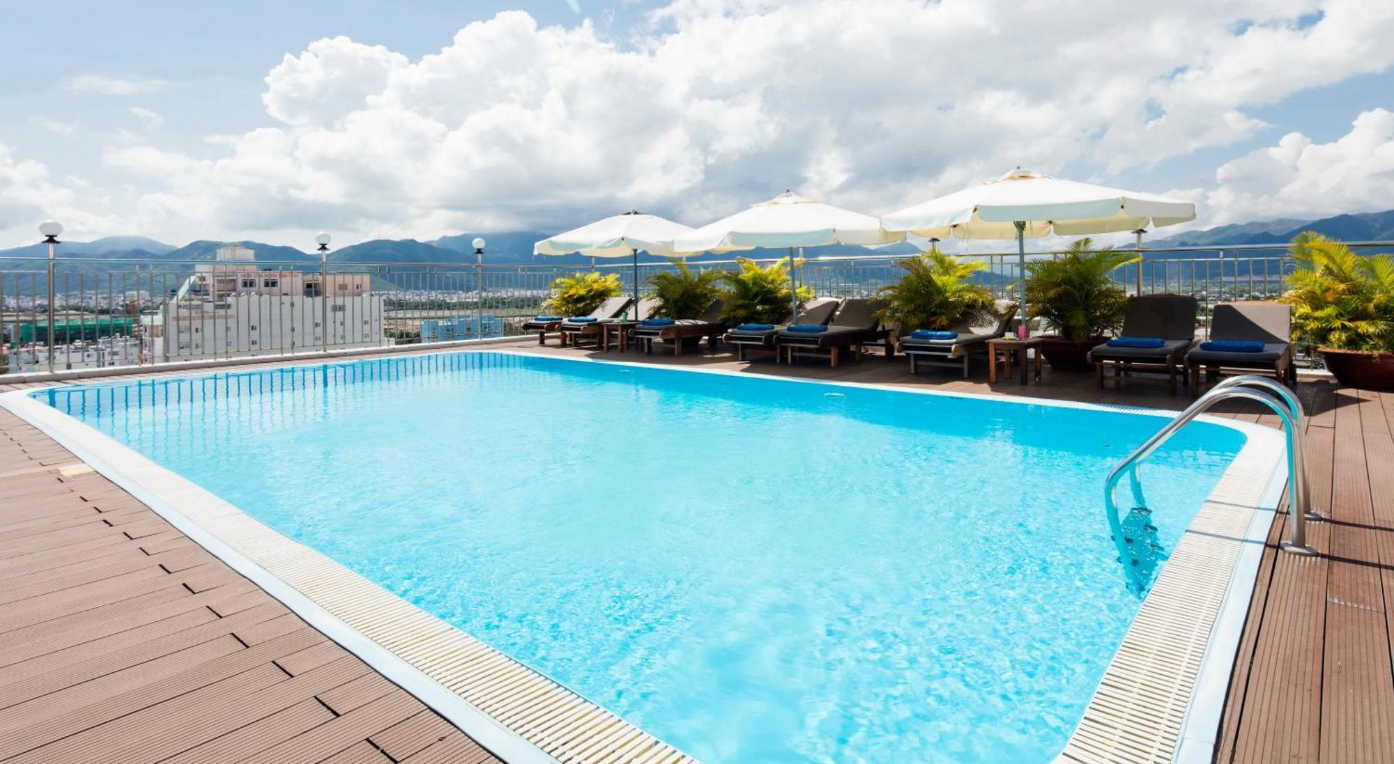 Galliot Hotel Nha Trang Buitenkant foto