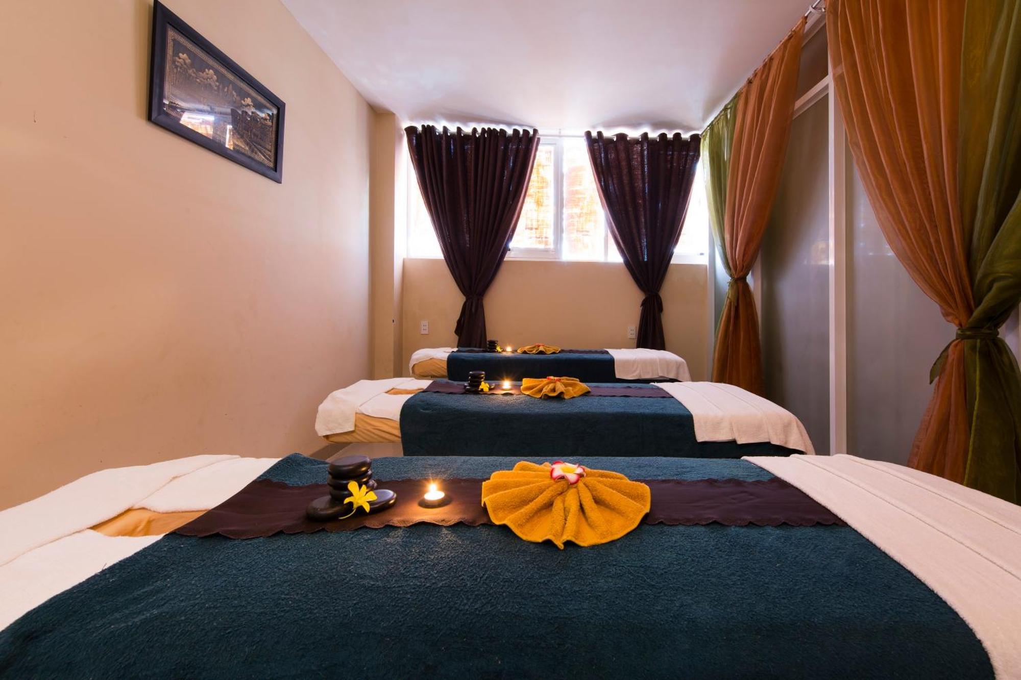 Galliot Hotel Nha Trang Buitenkant foto
