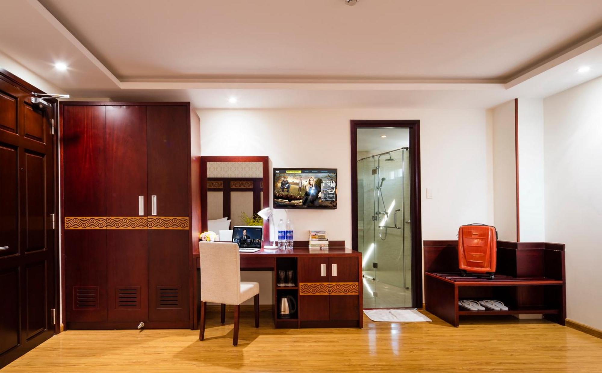 Galliot Hotel Nha Trang Buitenkant foto