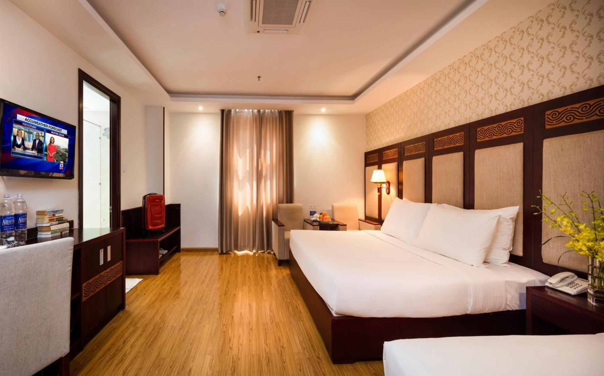 Galliot Hotel Nha Trang Buitenkant foto