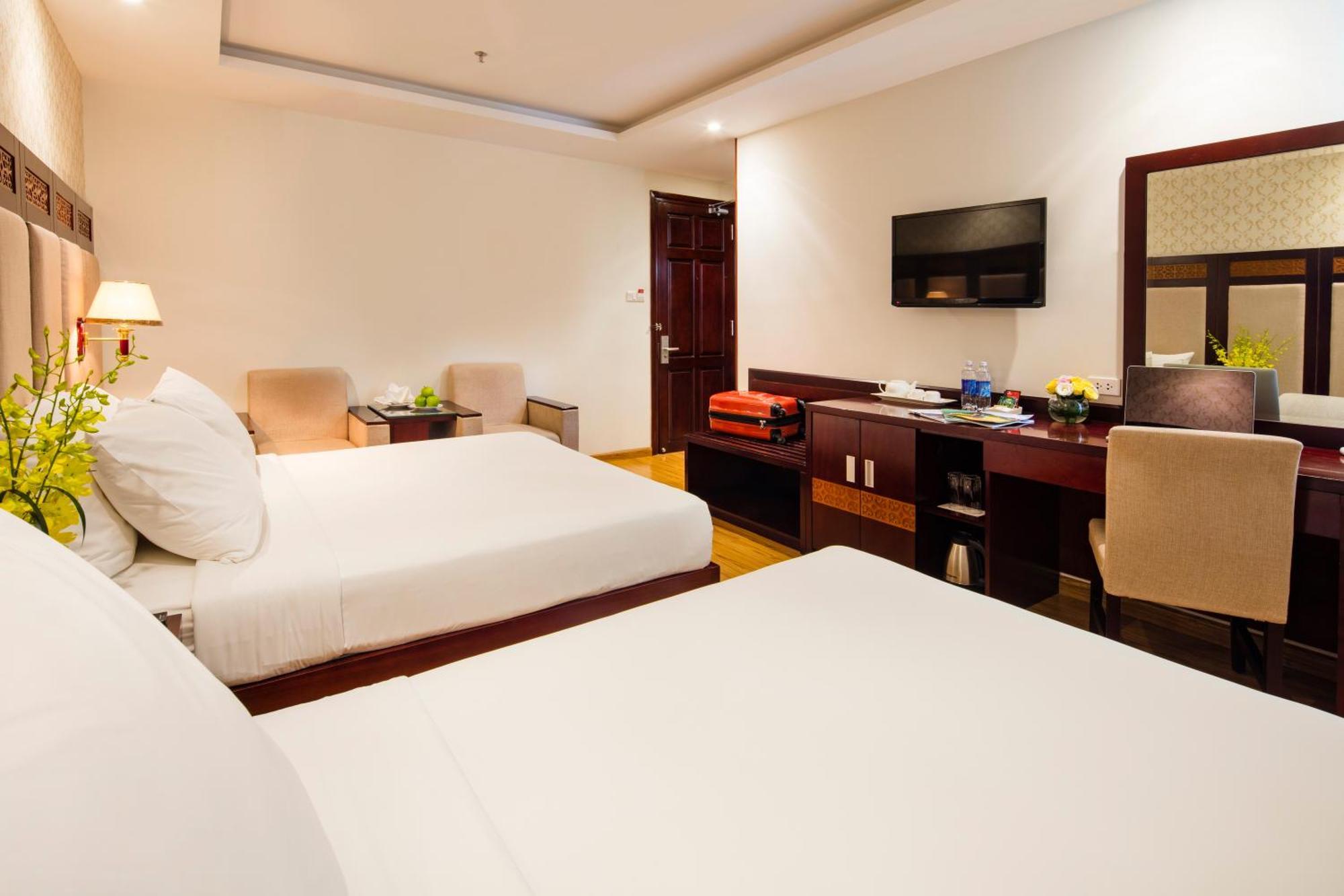 Galliot Hotel Nha Trang Buitenkant foto